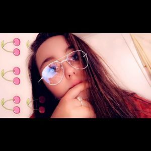 Meet your Posher, Bridget